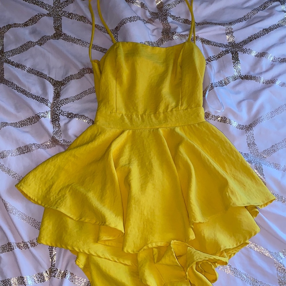 Yellow romper 💕